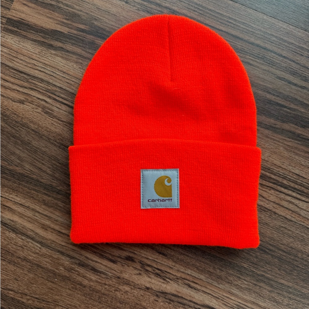 NWOT Carhartt Orange Knit Hat Classic Cuffed Design